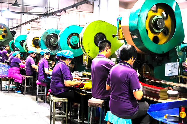 月餅鐵盒生產線